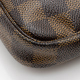 Louis Vuitton Damier Ebene Mini Pochette Accessoires (SHF-17365)