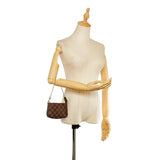 Louis Vuitton Damier Ebene Mini Pochette Accessoires (SHG-27032)