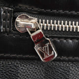 Louis Vuitton Damier Graphite District MM Messenger Bag (SHG-12915)