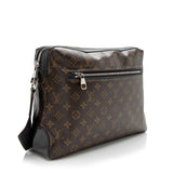 Louis Vuitton Monogram Canvas Macassar Torres Messenger Bag (SHF-16575)