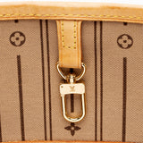 Louis Vuitton Monogram Canvas Neverfull MM Tote (SHF-18133)