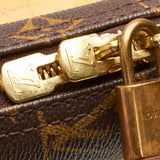 Louis Vuitton Monogram Excursion (SHG-26564)