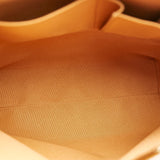 Louis Vuitton Vernis Reade MM (SHG-26780)