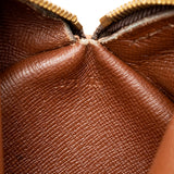 Louis Vuitton Vintage Monogram Canvas Papillon 26 Satchel (SHF-13757)