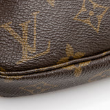 Louis Vuitton Vintage Monogram Canvas Pochette Accessoires (SHF-16841)