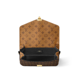 Louis Vuitton Pochette Métis